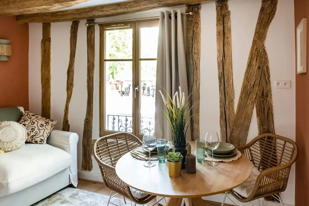 Pavillon Eden - Le Nid - Le Marais Apartment Paris France