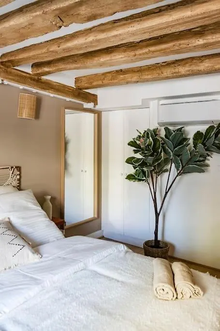 Pavillon Eden - Le Nid - Le Marais Apartment Paris